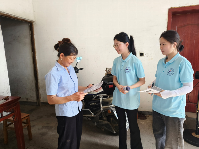 江西职业技术大学电气工程学院暑期“三下乡”社会实践暨大思政实践活动:荣耀电气基层行,流芳乡里绘夏梦