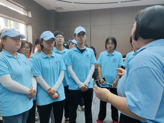 江西职业技术大学电气工程学院暑期“三下乡”社会实践暨大思政实践活动:荣耀电气基层行,流芳乡里绘夏梦