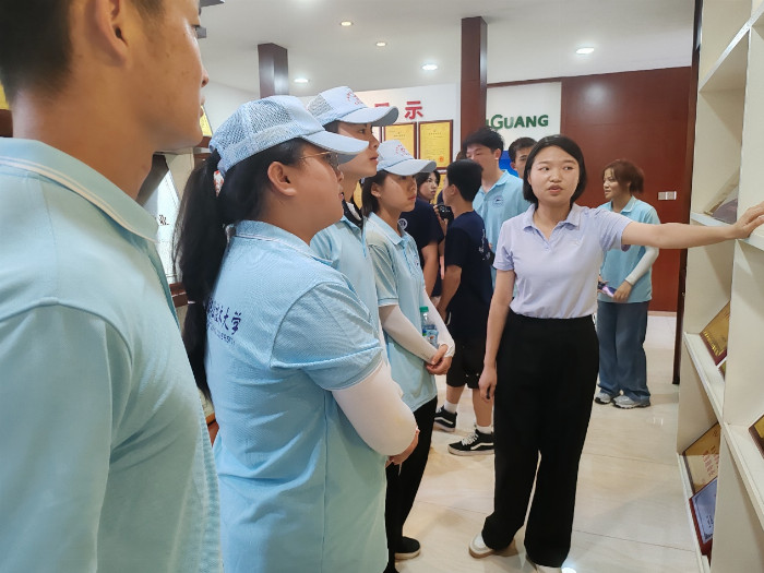 江西职业技术大学电气工程学院暑期“三下乡”社会实践暨大思政实践活动:荣耀电气基层行,流芳乡里绘夏梦