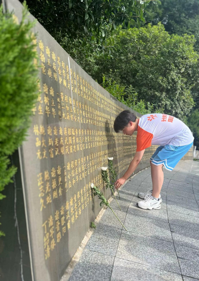 夕阳e路情暖枞阳,青春筑梦传承红韵——安徽师范大学计算机与信息学院赴枞阳县“夕阳e路”暑期社会实践团队