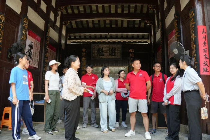 “乡”约盛夏，遇“践”青春——厦门大学马克思主义学院“闽行万里”实践队赴三明市将乐县进行暑期实践活动