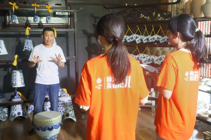 上海师范大学学子：陶艺流光，瓷韵悠长