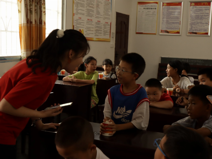 中华民族一家亲，同心共筑中国梦