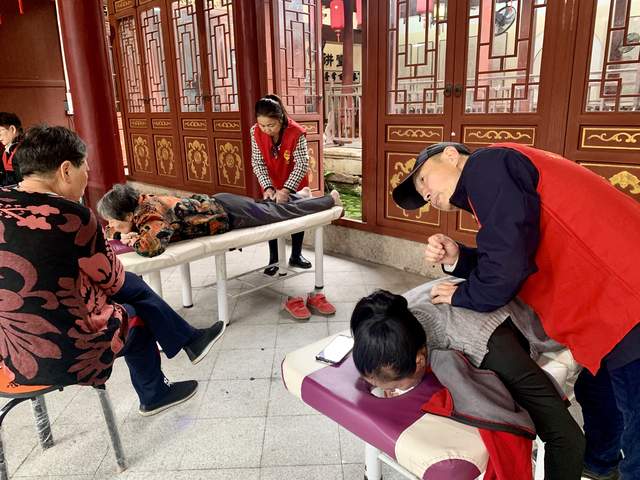 生命接力 大爱永恒｜永康市红十字志愿服务活动进“雷锋广场”