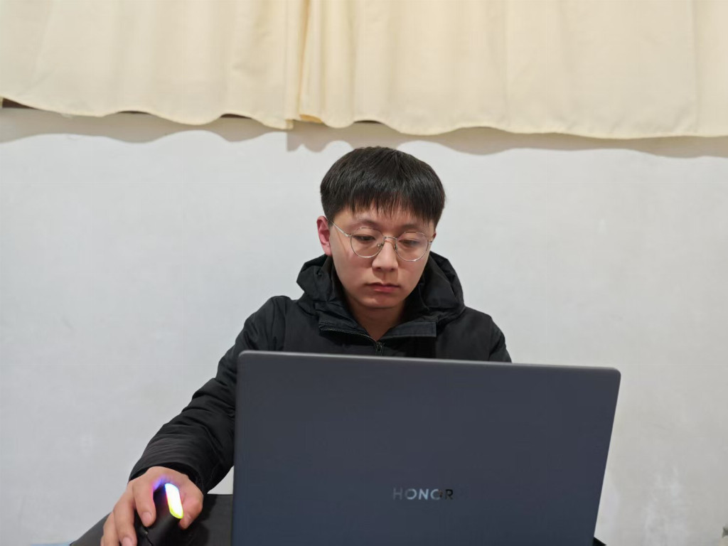 全景“返家乡”|他们深入物流中枢、交通动脉与民生街巷，解锁家乡基建“新成就” 东林土交学子在行动