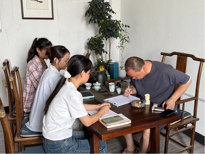 安阳学院“泥火新生”项目：用数智技术撬动非遗新经济，助力文化产业与乡村振兴融合发