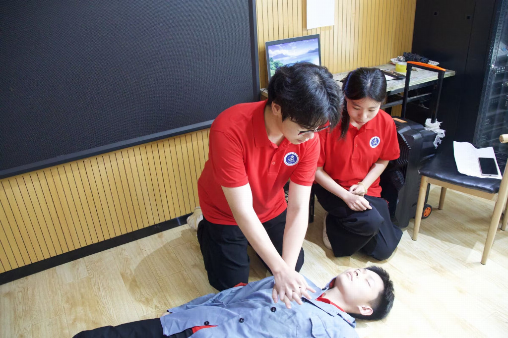 安徽医科大学临床医学院“医路乡阳，皖美护心”团队开展暑期“三下乡”系列社会实践活动之拐岗社区