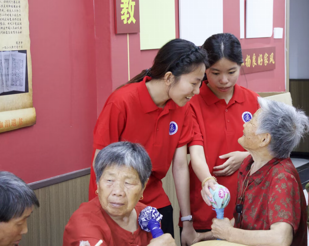 安徽医科大学临床医学院“医路乡阳，皖美护心”团队开展暑期“三下乡”系列社会实践活动之拐岗社区