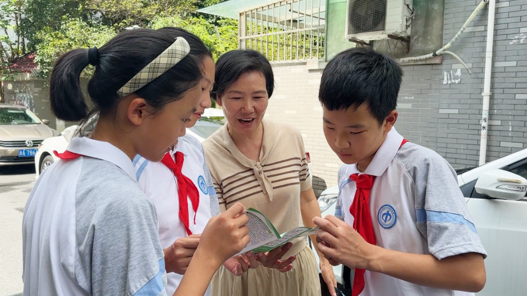 红巷少年乐成长，生态理念润童心