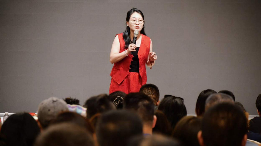 康貝數(shù)商全生態(tài)AI數(shù)字商業(yè)論壇在合肥成功舉辦 助力中小微企業(yè)數(shù)字化轉型