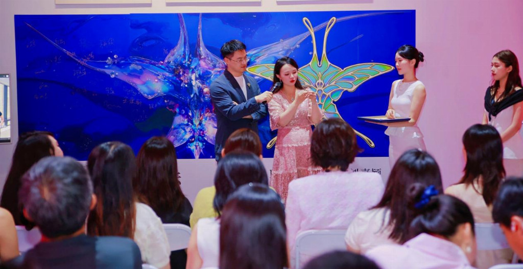 珠宝设计师叶林携手加密艺术家刘嘉颖跨界珠宝作品限量首发