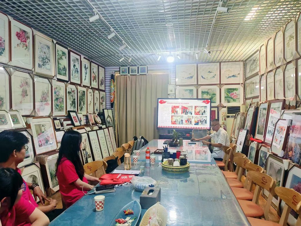 西安邮电大学经济与管理学院“绣里澄心，双创履新”社会实践团队赴陕西省澄城县开展“非遗赋能乡村振兴”暑期实践活动