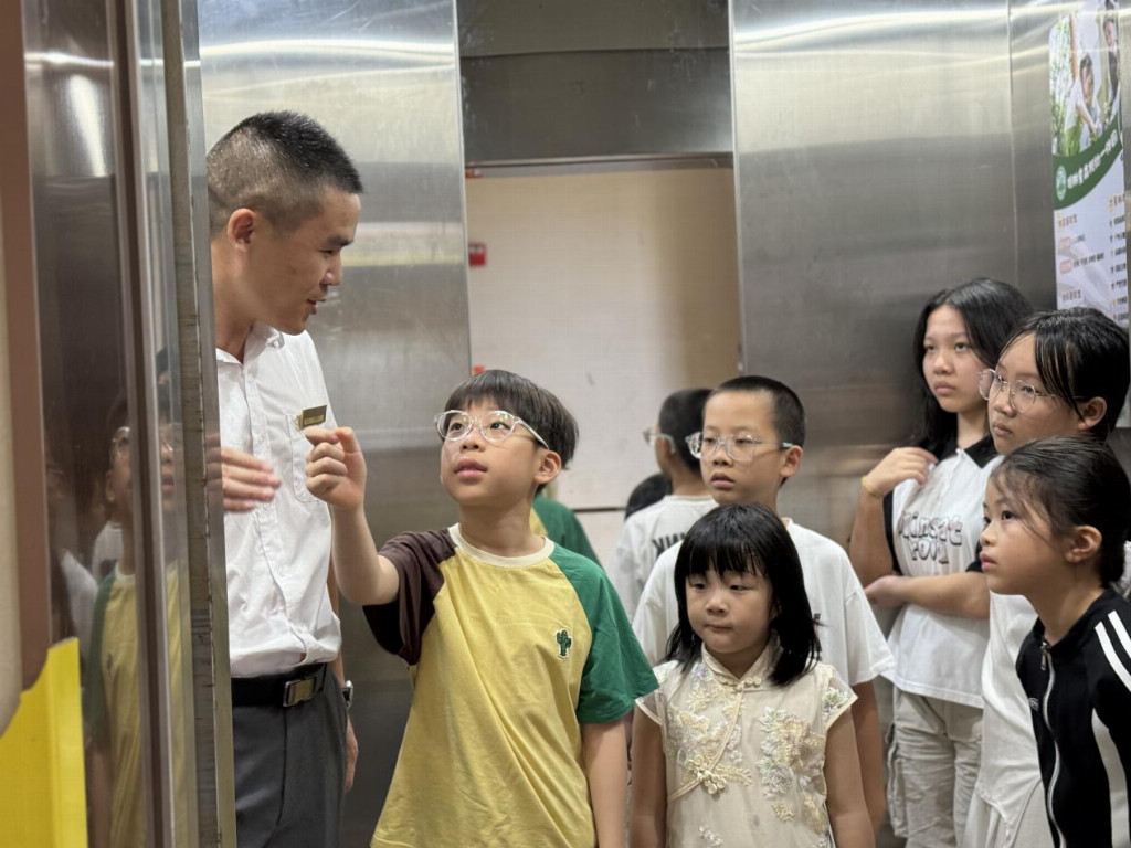 世茂服务东南区域：当一天 “小小物业人”，体验世茂服务小区里的奇妙日常！
