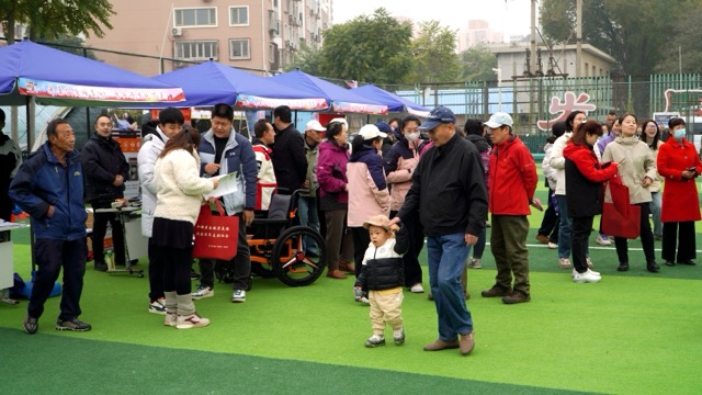 品文化、享服务、乐互动:北下关街道“敬老月”活动解锁重阳幸福密码