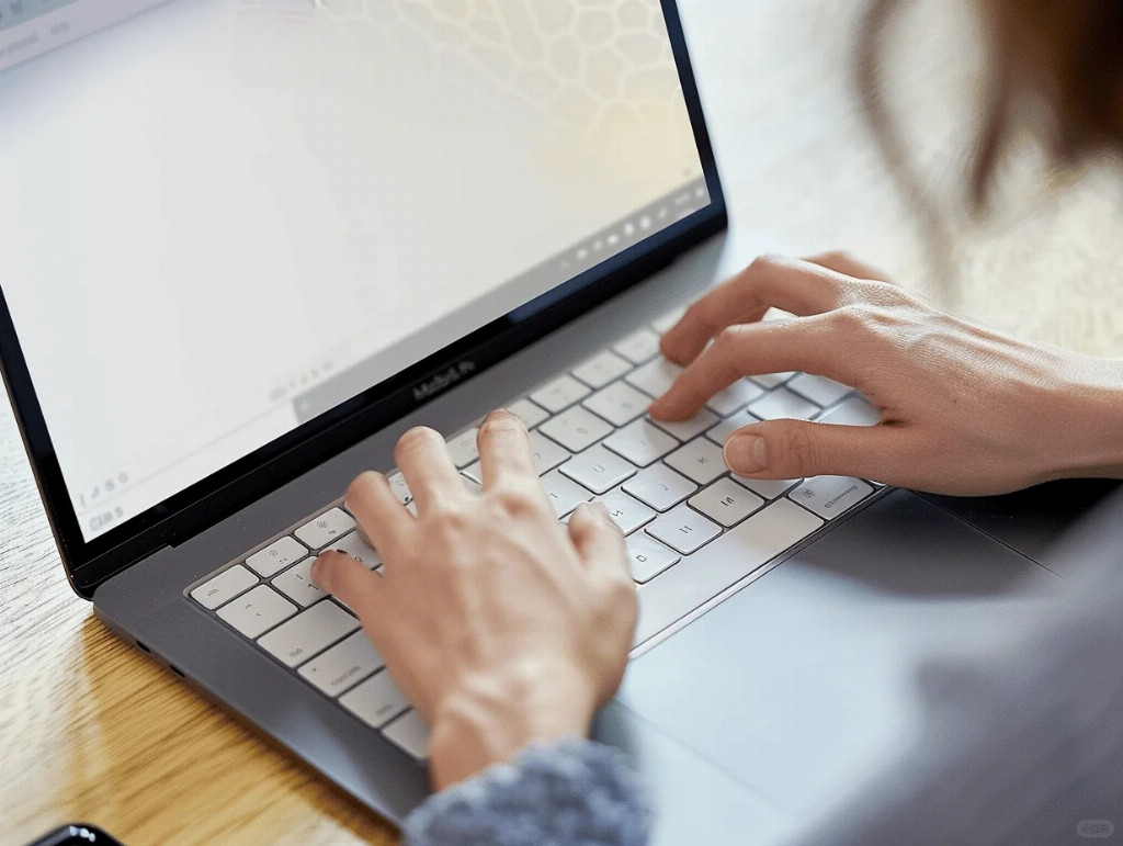 电脑图片 电脑海报素材_1_小多喵图片设计~_来自小红书网页版.jpg