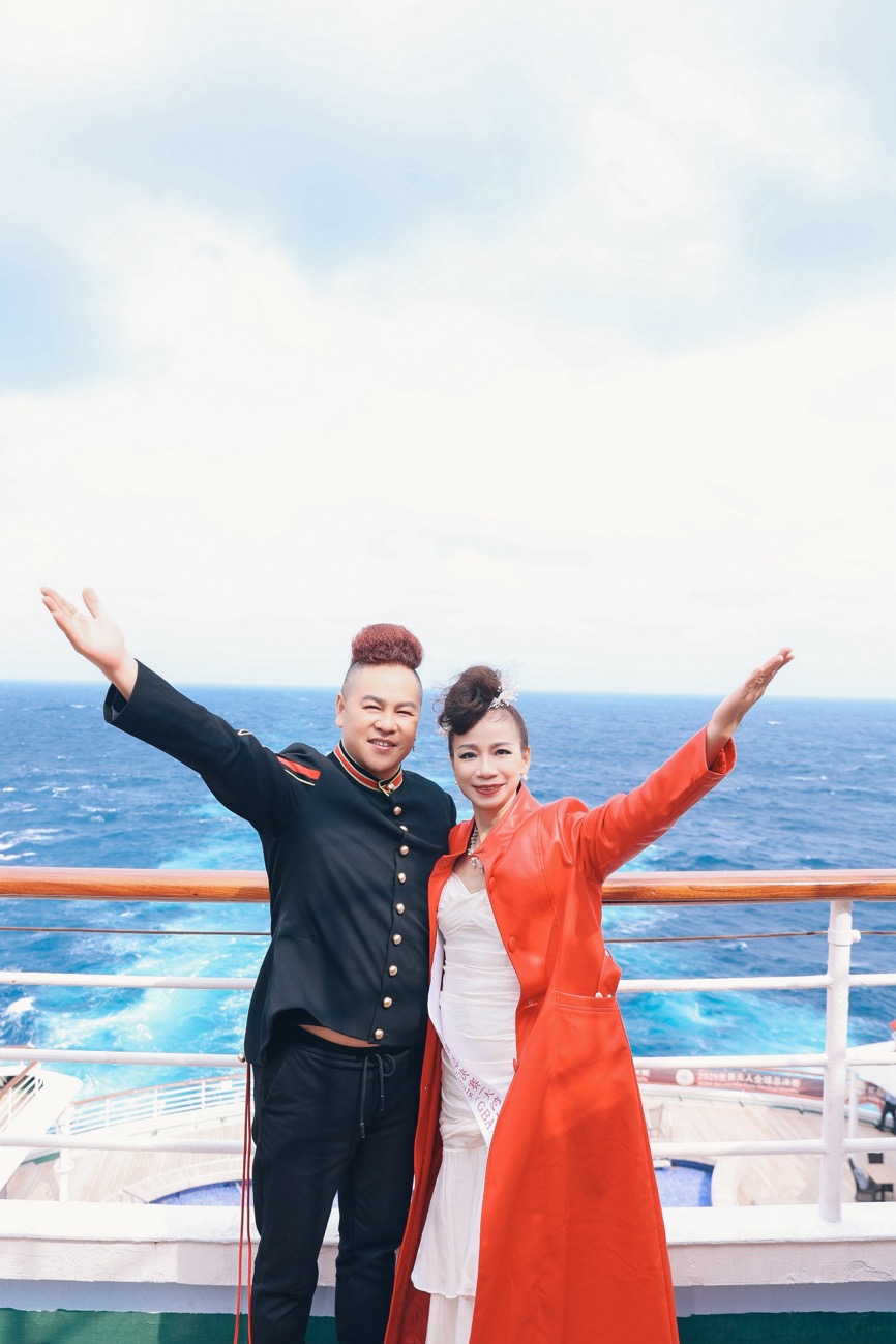 2025世界夫人全球总决赛海上大秀 绽放女性力量