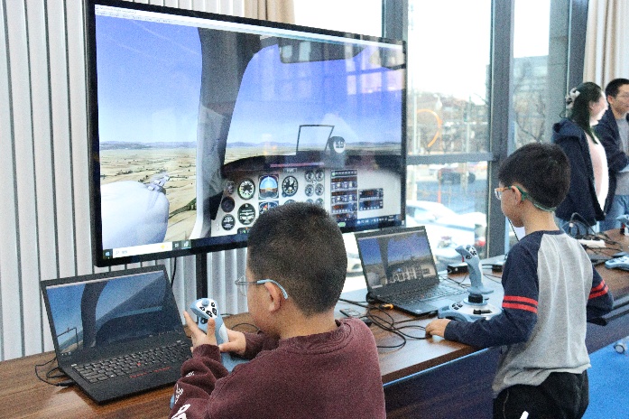 “潮玩新春 科技有约”，一场社区里的科技文化盛宴