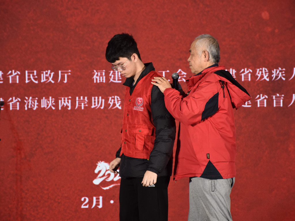 足迹领航探故牍，青春创活两岸桥：“纸路新程”实践队探索“迁台记忆”活化传承与创新实践