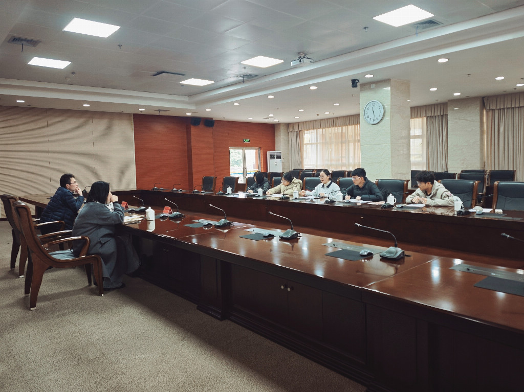 足迹领航探故牍，青春创活两岸桥：“纸路新程”实践队探索“迁台记忆”活化传承与创新实践