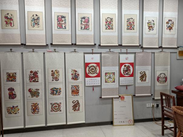 “木韵青春续彩团”赴朱仙镇开展木版年画非遗调研
