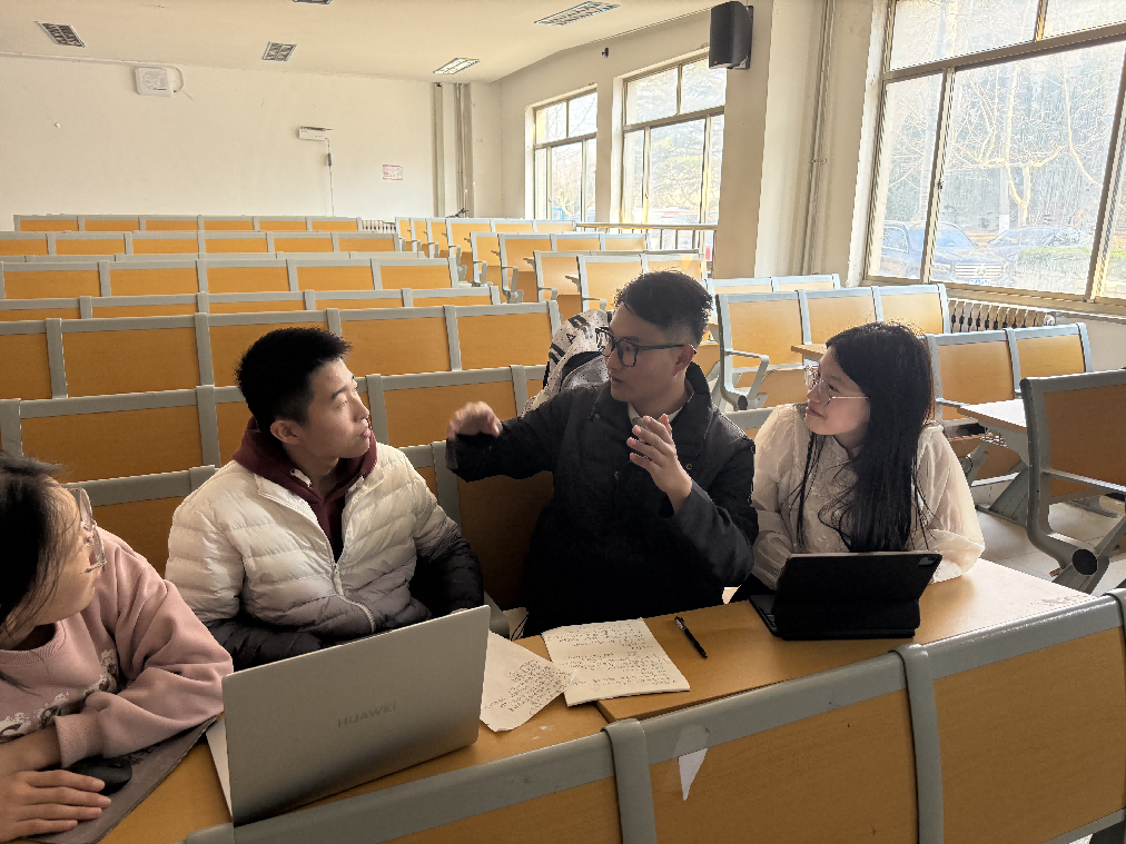 碧海”向绿，数智赋能——山东工商学院“碧海数乘”团队长岛零碳岛调研行