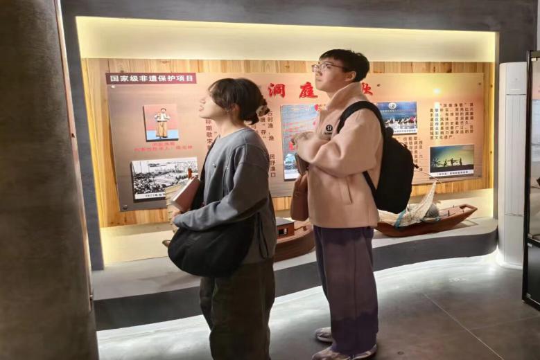湖南师范大学马克思主义学院 “寻渔问道”实践团赴岳阳市岳阳楼区文化馆 开展洞庭渔歌非遗传承调研