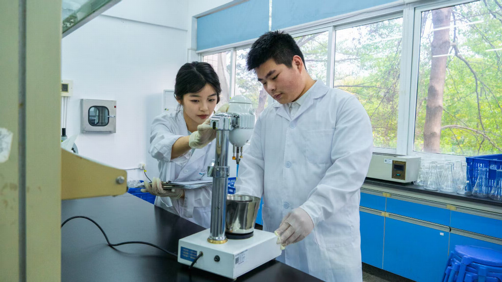 林华献：深耕黄鱼之乡 以科创点亮大黄鱼产业振兴路 ——金海领鲜破局传统养殖，书写科技兴农新篇章