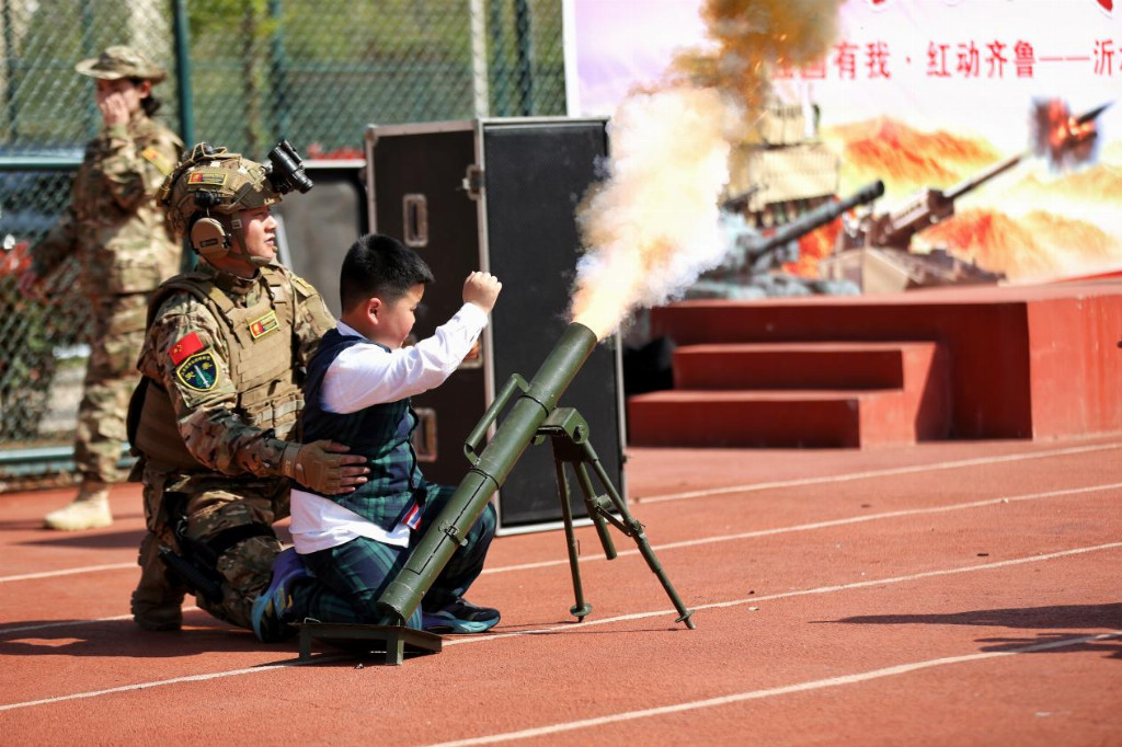 铁马金戈 卫我山河 沂水县开慧实验小学开展公益国防体验营活动