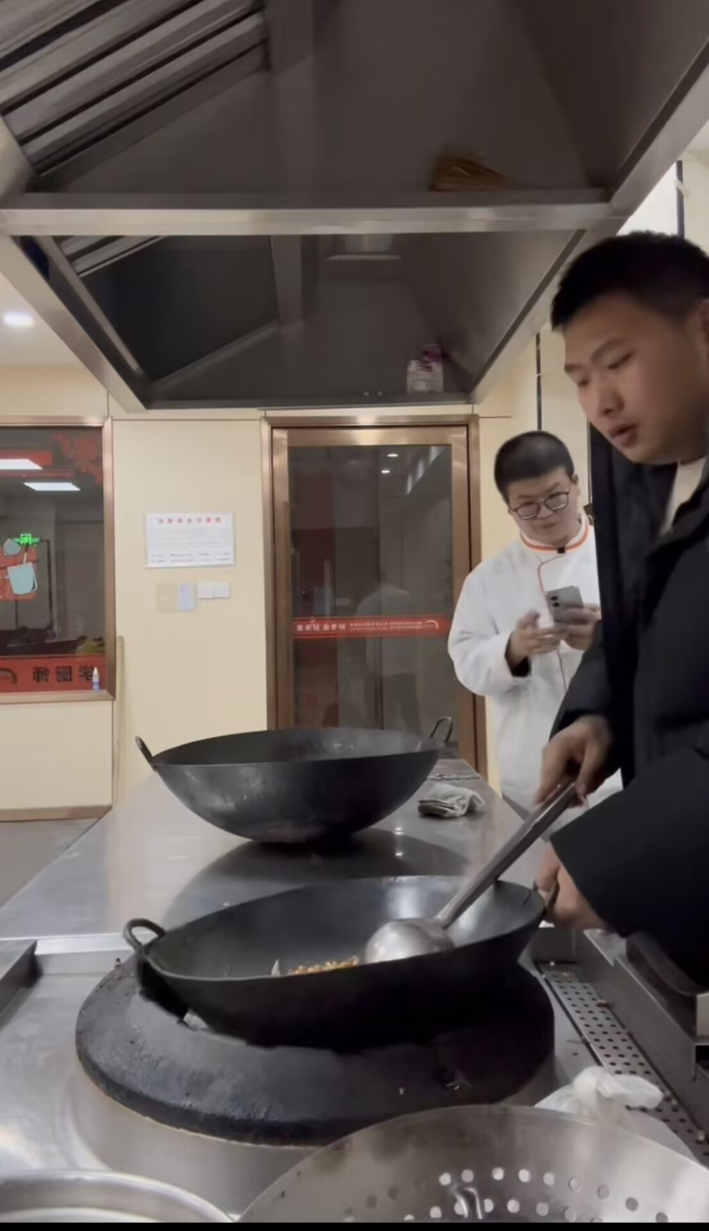 2fcd661c33d27cc43103fbd5630600a8c377ad04aa1d21cf8344ba77655a8f8b