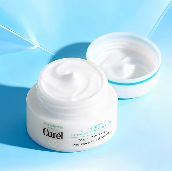 f5e123f0c7a2a55d943bddf3b971ccd51fb394218ab654e17ec0abce37c5547a