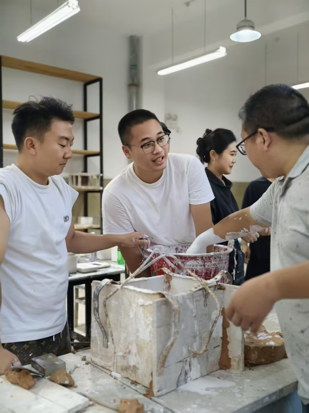 2d4ee095fafda9463a9b512831f0b538ac23db5264efc037bfd1c4c804613d6a