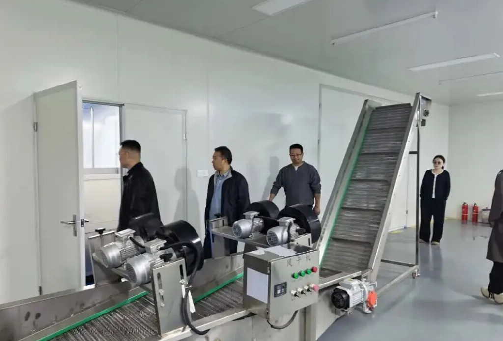 0017d89f16a3ee89f122be402e9f68152fba6c18e548d2b1544de9863cf5b4a1