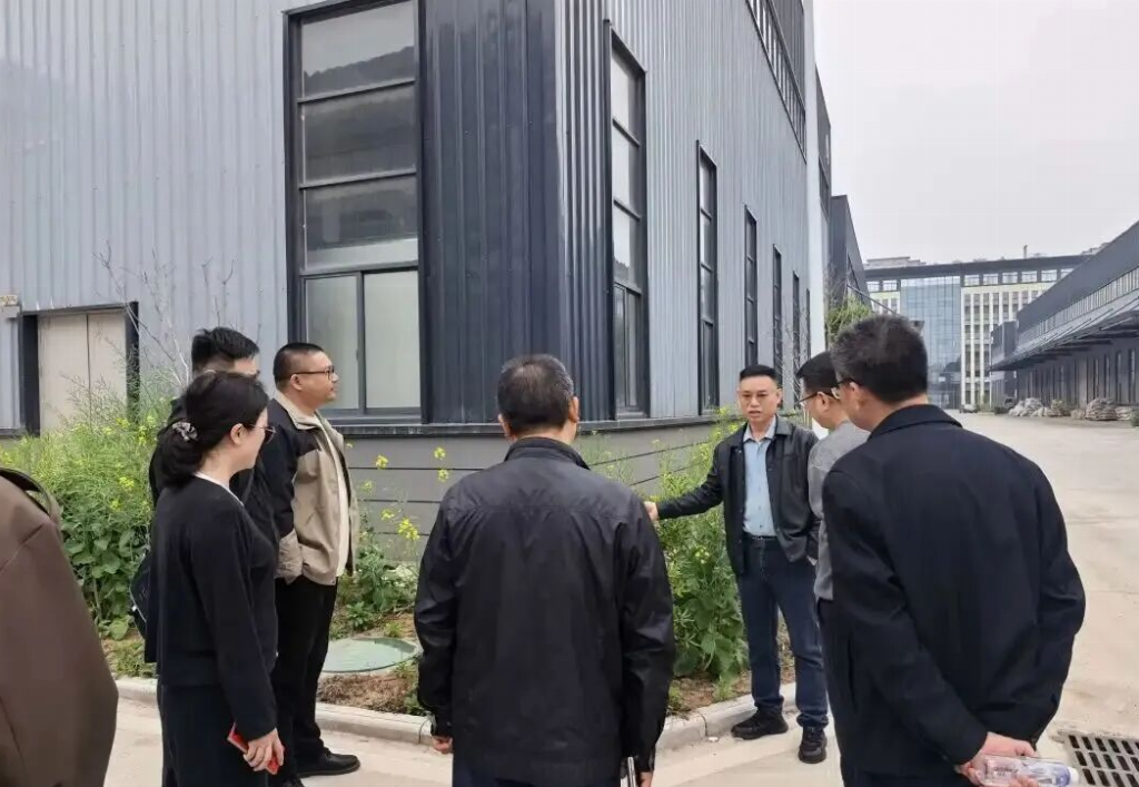 fb03aa6da1b7a4669ae606cede189efd2fe733135a074a98ee0a78cf072df0e8