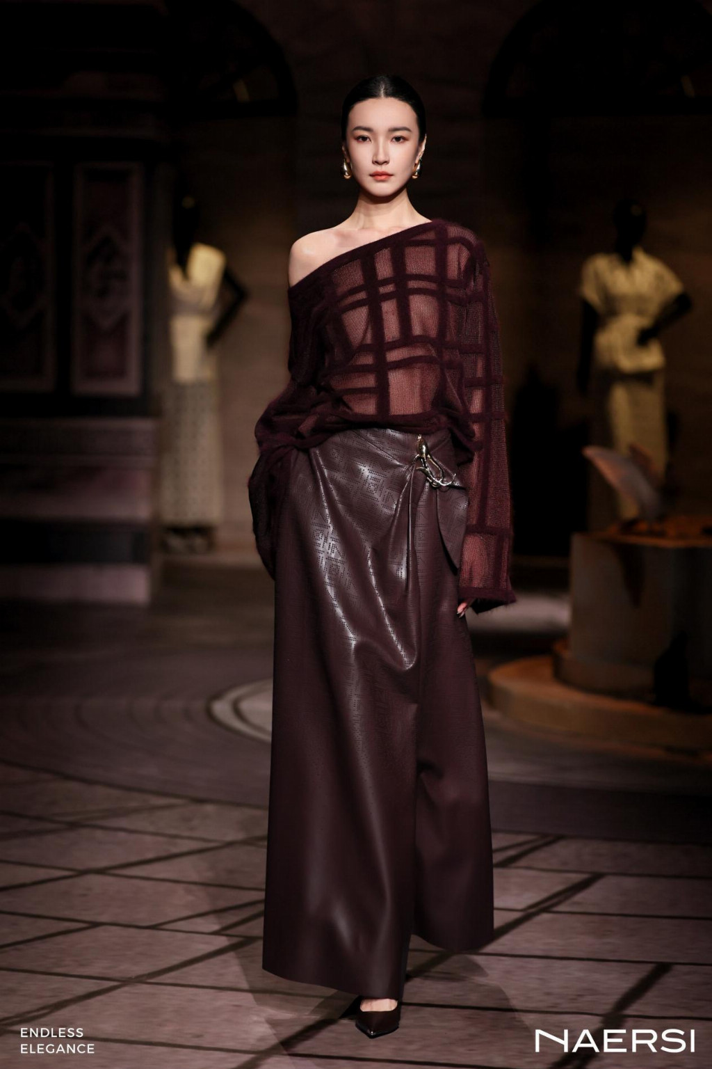 NAERSI官宣升级国际轻奢品牌——一场大秀背后的经营理念跃迁