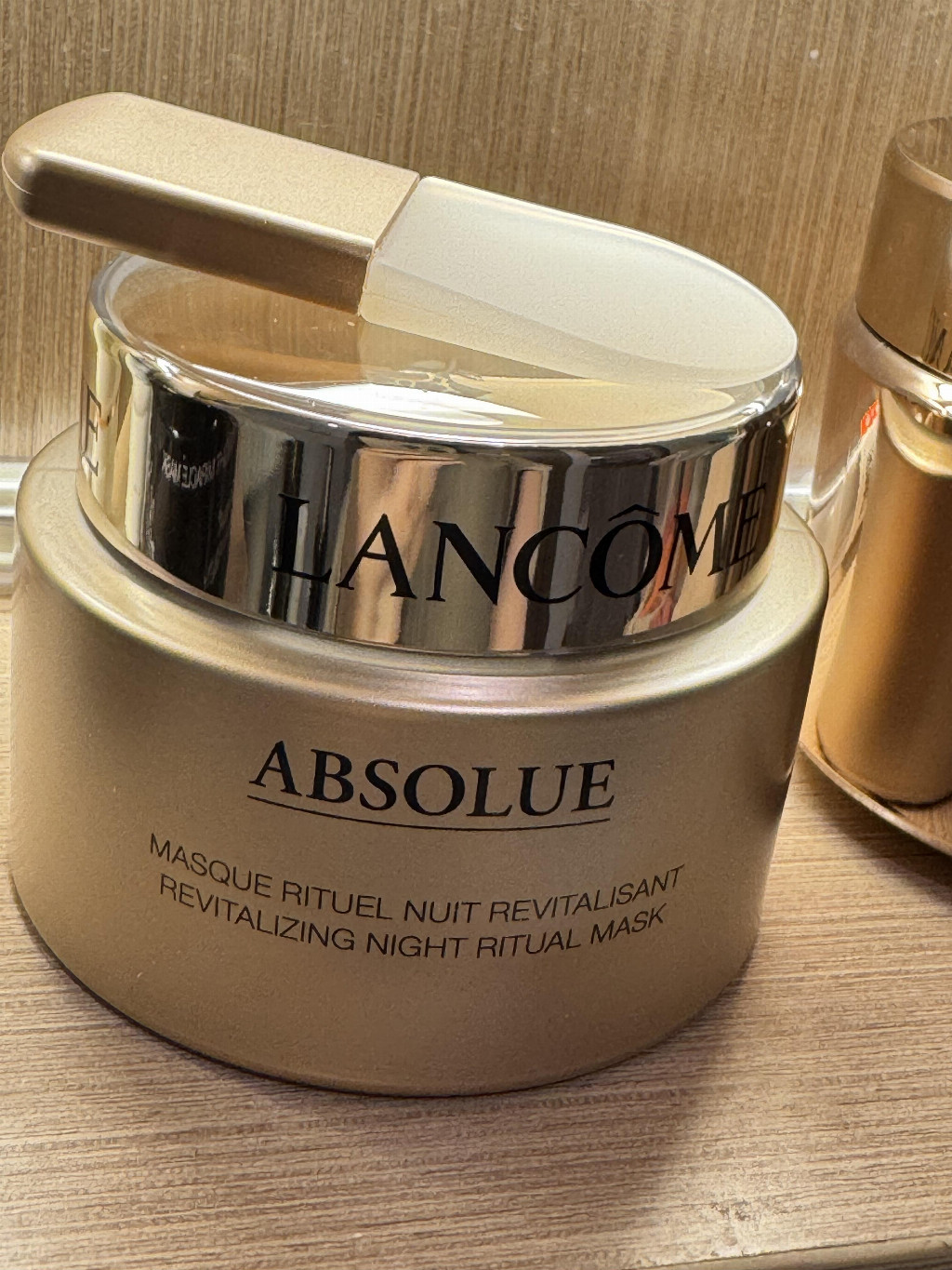 e24449b75f8debd93bccb87ebccdebcda8371d50b7f90702db556a6131b05b63