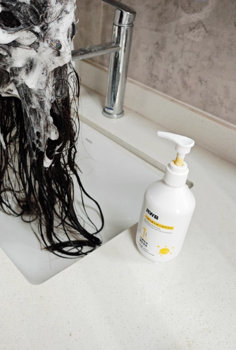 2472c87a4178a00c17c8da01e6c9d45b52337a1941cf41d5ed97e22bbcfd9084