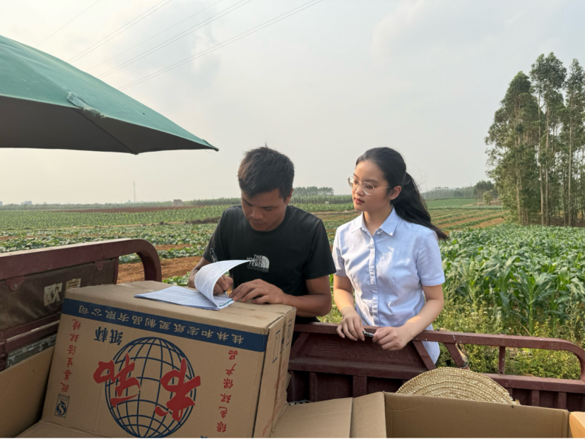 56d7b8d8854b9c0a3c4fa15aae37b81ea9e24a706f2e549edc0f8ec19a65cec3