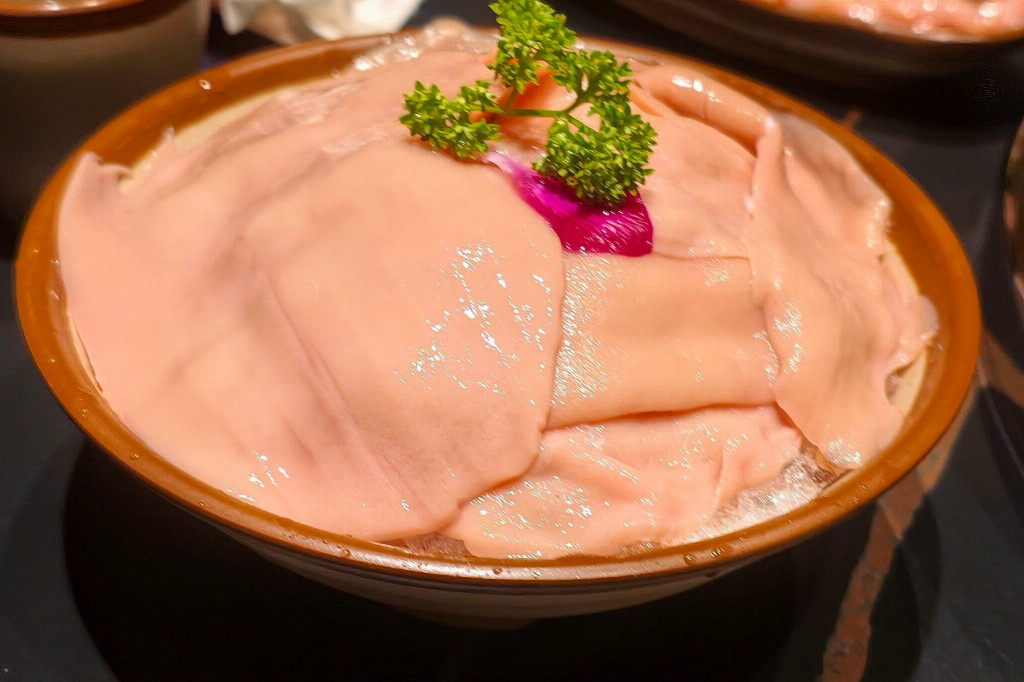 9a27acf464f7a343708af849e29f1eaf6bfb8aaad773eeeecec774724e3610ca