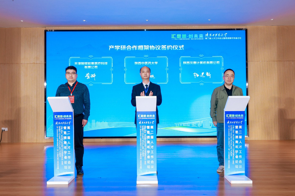 0fa3d1df2877bfd1f47f27f8aa25620a1ce22f251b725afec89905fd94fcc06d