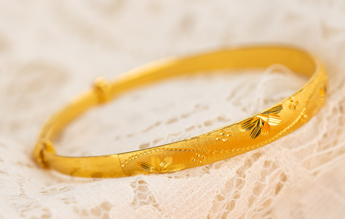 cc5475a73bc8cacab905620b818c842fbaefcc132d5c72e91243c884af408854