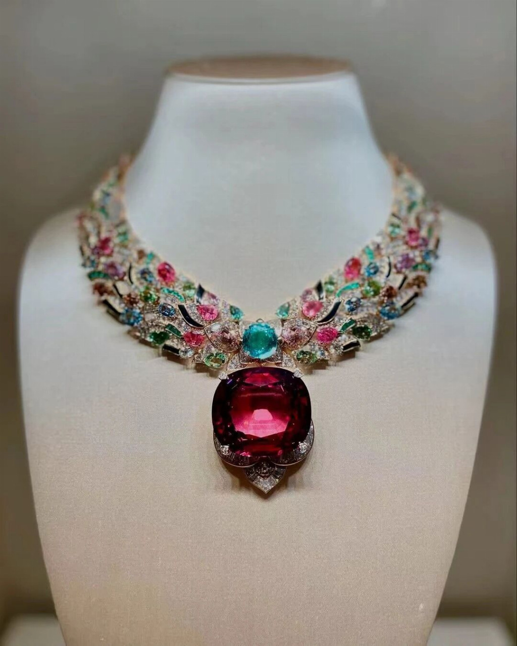 9652ce524f21979181eb91a350a1f029a25c7254c12e494ede1d9720f4eeca39