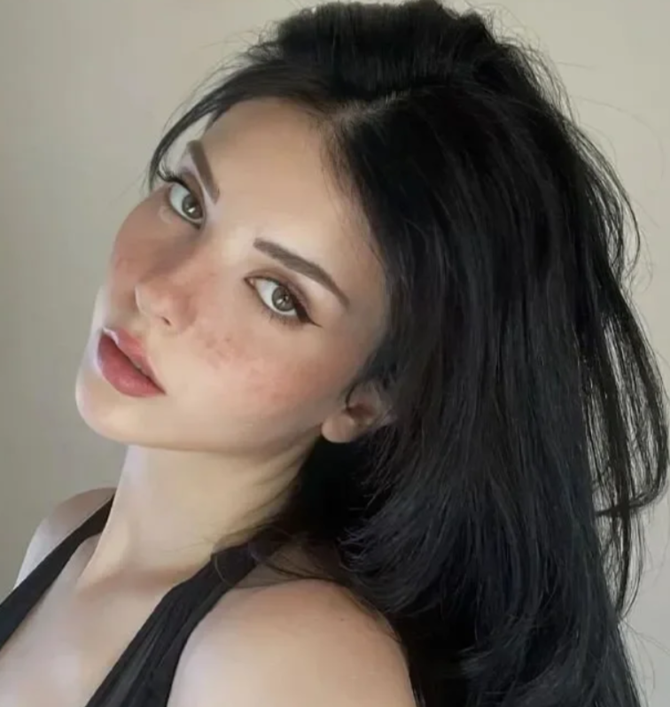 4131c3f768c465eddd22ed5ed27128c8997788105f3d740fdede372864988eed