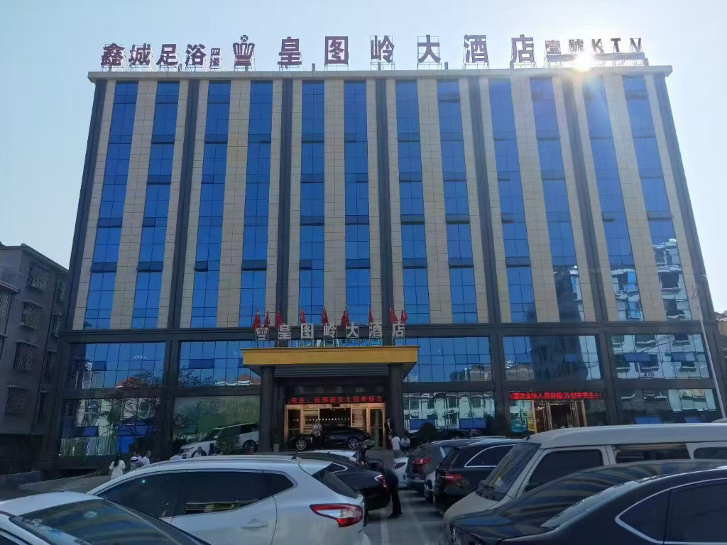 4111f5eb66e3e6b1d2e379d95d739244ca91cdcf8cd864d9924daad497c83e6e