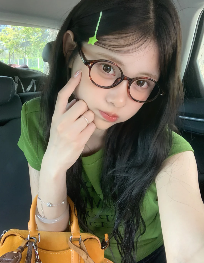 c812b705a82dbcb03ac3edb2722a05f0e51517acceba8c1066978fcb99a3e531