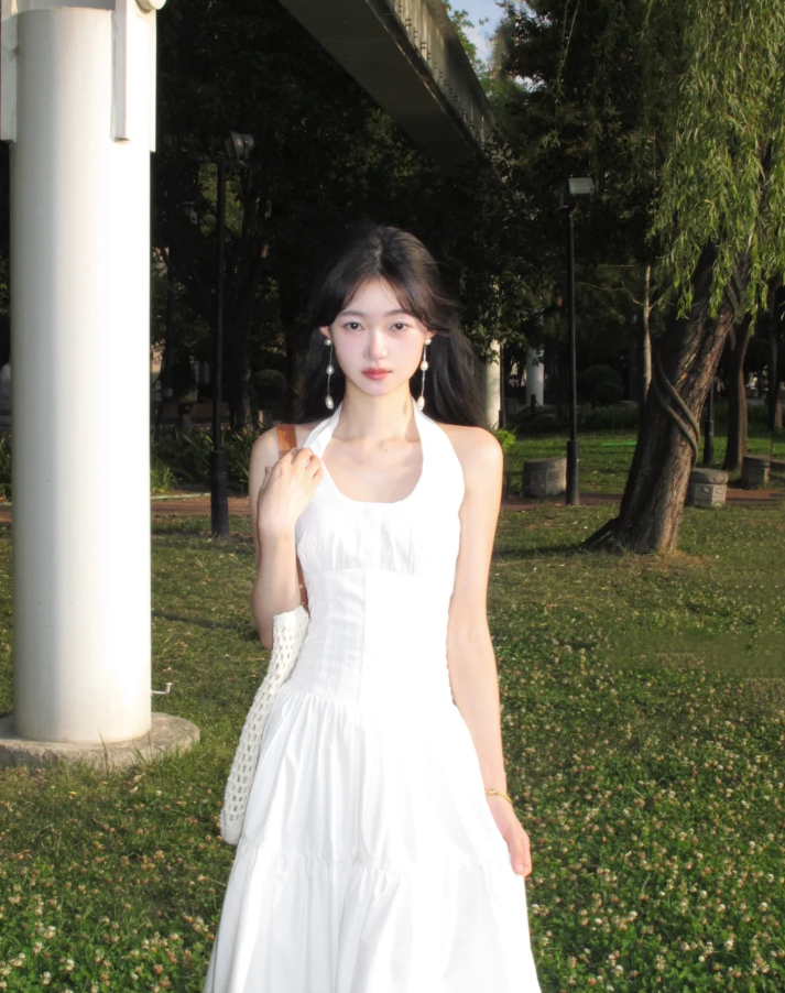 什么牌子的素颜霜好用？2026深度实测：10款热门素颜霜横评，妆养一体天花板