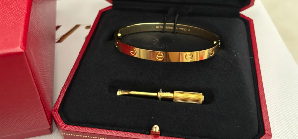 1f3a0cc7dc5e2bf83a07885639b47f7c4dbb2f811fdc746e6f2acabad2673fa2