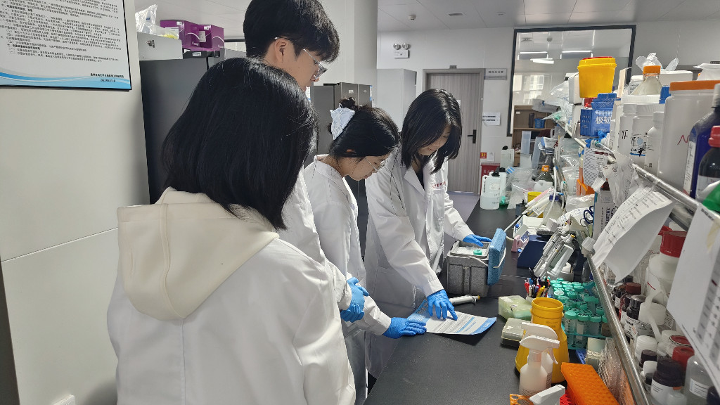 “00后”本科生直面三阴性乳腺癌治疗