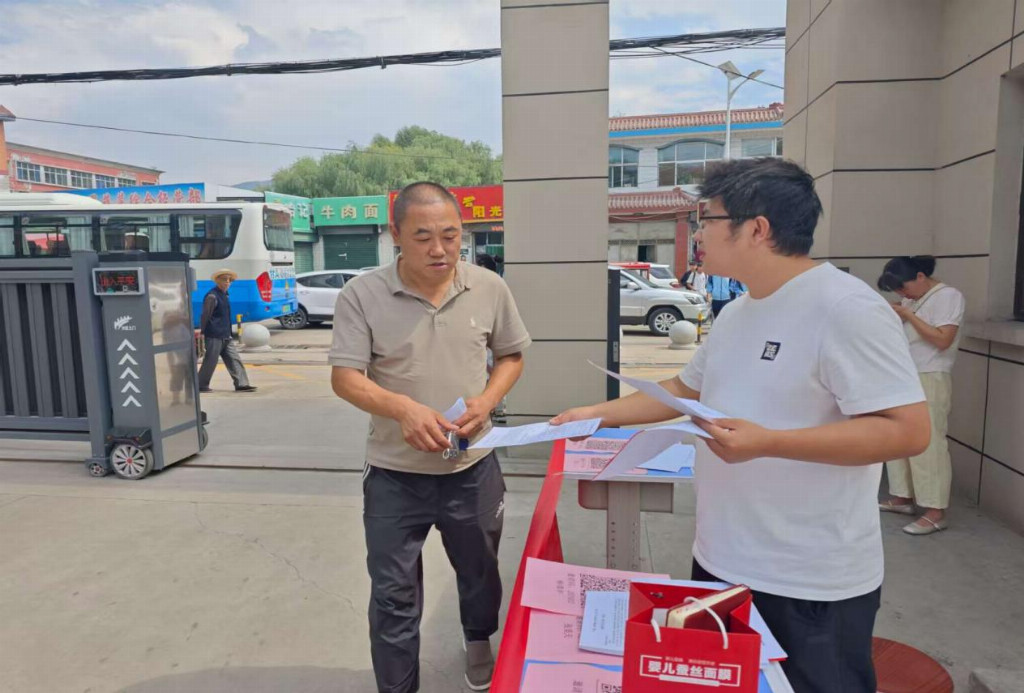 中国人寿财险兰州中支开展法庭专项对接工作