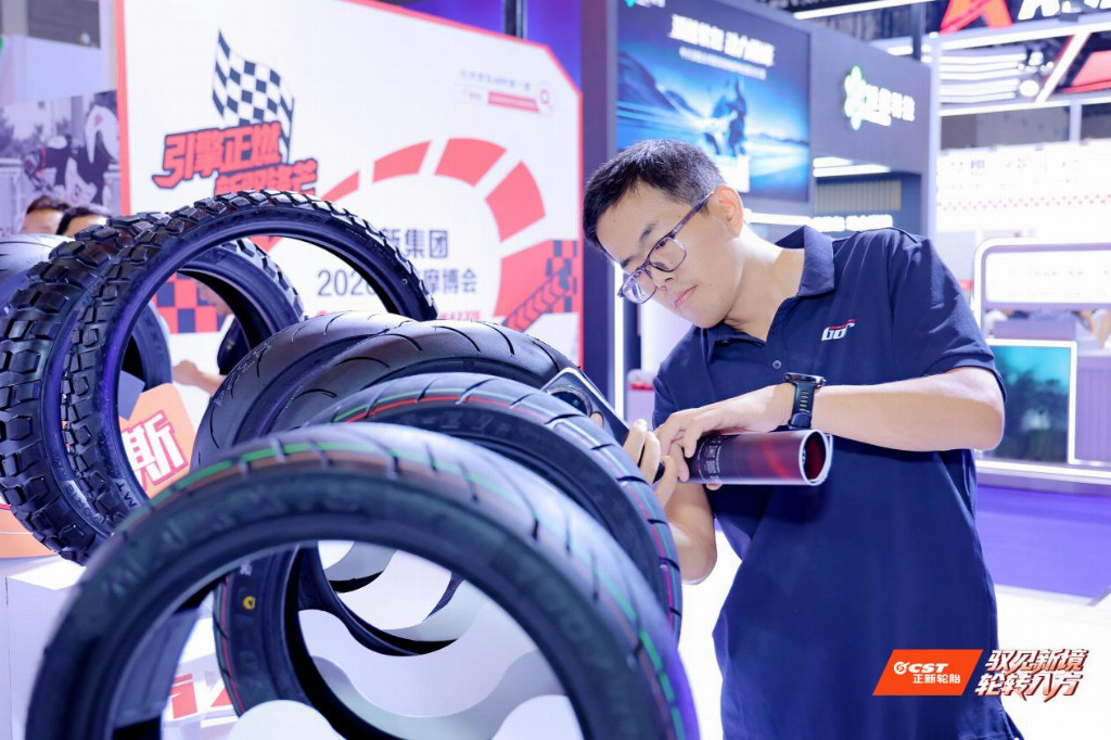 热血骑行，装备进阶！正新S7与SC02二代重庆首发
