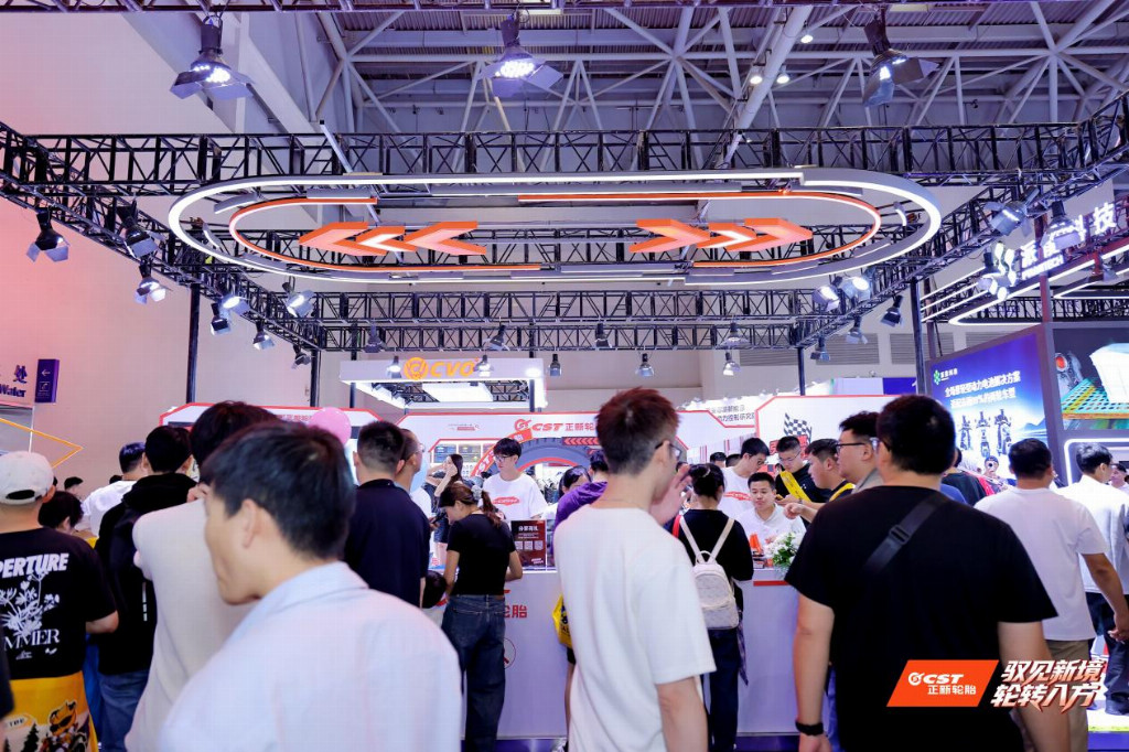 热血骑行，装备进阶！正新S7与SC02二代重庆首发